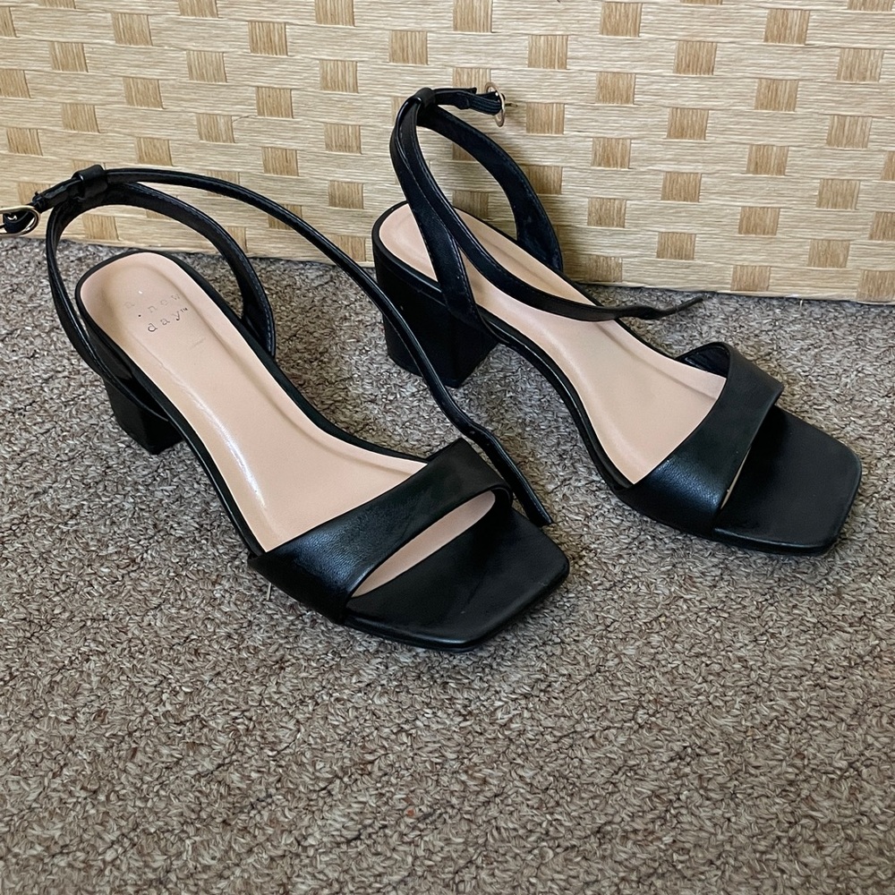 Black block heels size 6